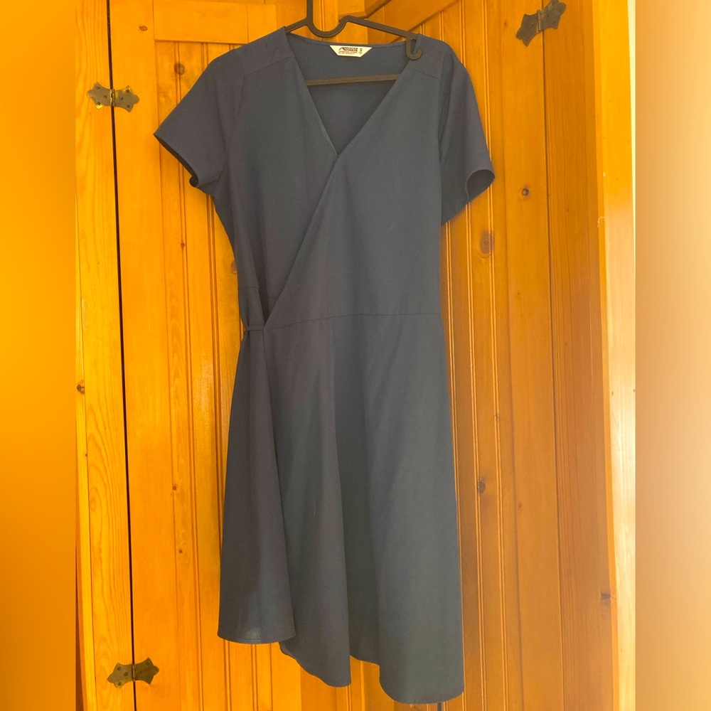 Mountain Khakis Womens Mountain Rose Wrap Dress